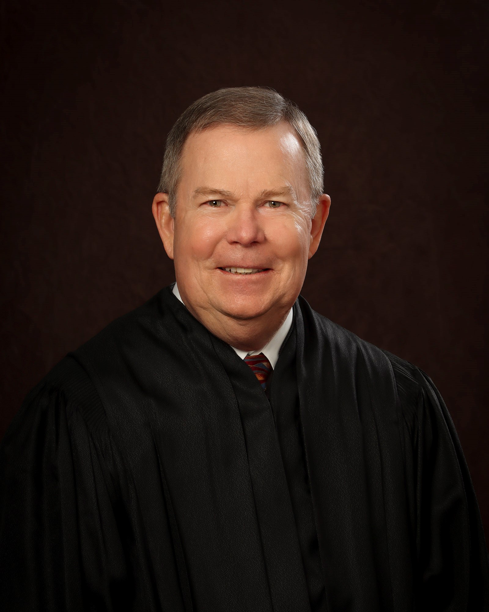 Photo of Justice Mike Lee